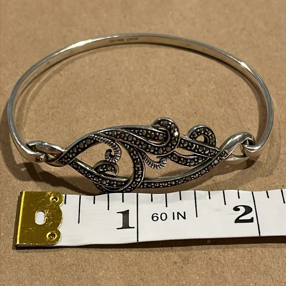 Vintage Suspicion 925 Sterling Silver & Marcasite Swirls Tension Bangle Bracelet